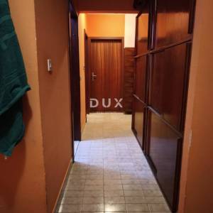 ISTRA, PAZIN – PRILIKA! Prostran trosoban stan od 78 m² na odličnoj lokaciji!