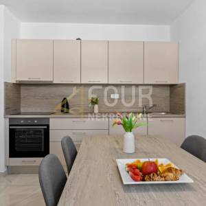 Istra, Peroj, novogradnja, 63.59m2, 2s+db, lođa