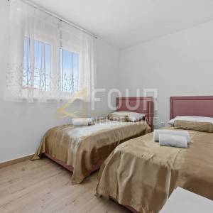 Istra, Peroj, novogradnja, 63.59m2, 2s+db, lođa