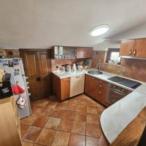 ISTRA, POREČ (bliža okolica) - Dvosoban prostran stan na trećem katu s pogledom na more!