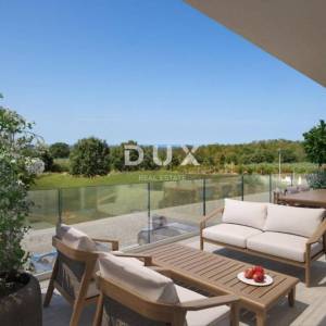 ISTRA, POREČ - Dvoetažni stan s pogledom na more