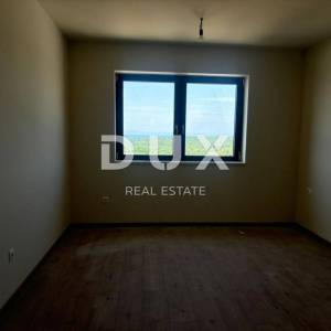  ISTRA, POREČ - Ekskluzivni penthouse s krovnom terasom i otvorenim pogledom na more! SNIŽENO! 