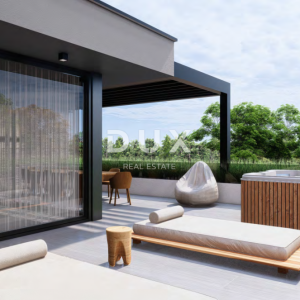 ISTRA, POREČ - Stan na katu sa pogledom na more