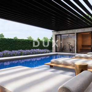 ISTRA, POREČ -Stan u prizemlju sa bazenom blizu mora