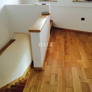 ISTRA, PULA – Elegantan 2SS+DB stan od 110 m² s privatnim parkingom i balkonom s pogledom za dugoročnu rentu