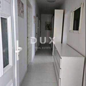  ISTRA, PULA - Obiteljski stan s vrtom u centru + dodatni studio apartman! RIJETKO DOSUTPNA LOKACIJA!