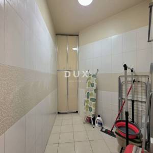 ISTRA, PULA - Osunčani 2SS+DB stan s parkingom u garaži, novogradnja