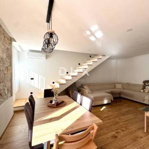 ISTRA, PULA - Predivan peterosoban stan na dvije etaže 