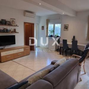 ISTRA, PULA Stan s dvorištem na top lokaciji! 