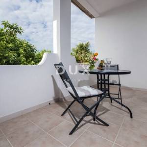 ISTRA, ROVINJ - Apartmanska kuća s prekrasnim vrtom