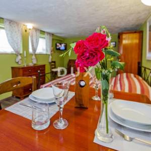 ISTRA, ROVINJ - Apartmanska kuća s prekrasnim vrtom