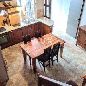 ISTRA, ROVINJ - Kuća sa dvorištem i dvije stabmene jedinice u starom gradu                                                     ...