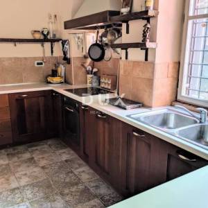 ISTRA, ROVINJ - Kuća sa dvorištem i dvije stabmene jedinice u starom gradu                                                     ...