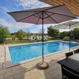 ISTRA, ROVINJ - Moderna prizemnica s bazenom