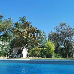 ISTRA, ROVINJ - Moderna prizemnica s bazenom