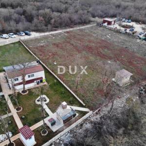 ISTRA, ROVINJ - poljoprivredno zemljište 2285m2