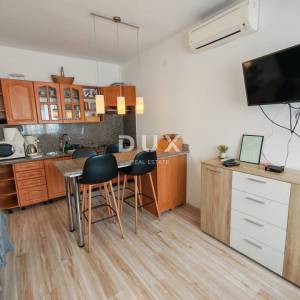 ISTRA, ROVINJ - Stan 1. red do mora!