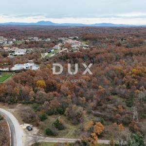 ISTRA, SVETVINČENAT - Poljoprivredno zemljište 725 m² nadomak urbanizacije