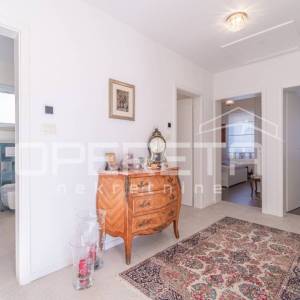 Istra, Tinjan- prizemnica s bazenom i dvorištem