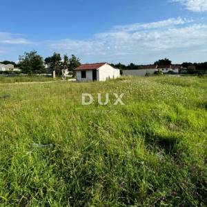 ISTRA, TINJAN - Zemljište s lokacijskom dozvolom