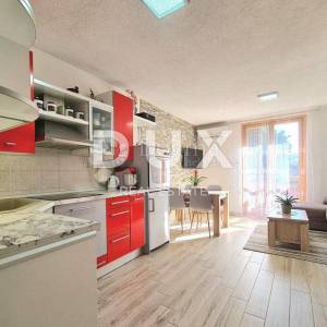 ISTRA, UMAG - Dvoetažni stan 200 m od mora!