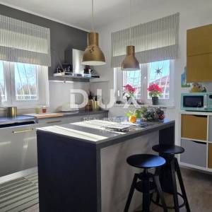 ISTRA, UMAG – Kuća s bazenom u potpunoj privatnosti, okružena zelenilom