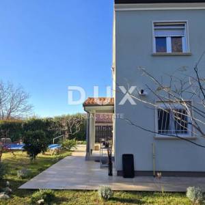 ISTRA, UMAG – Kuća s bazenom u potpunoj privatnosti, okružena zelenilom