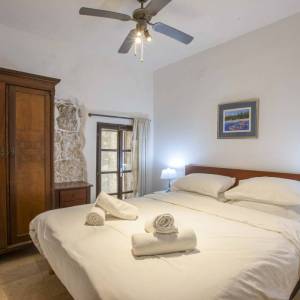 ISTRA, VINTIJAN - Rustikalna vila u starom kamenolomu