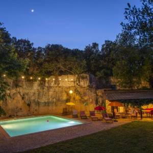 ISTRA, VINTIJAN - Rustikalna vila u starom kamenolomu