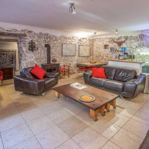 ISTRA, VINTIJAN - Rustikalna vila u starom kamenolomu