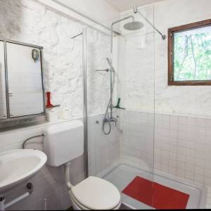 ISTRA, VINTIJAN - Rustikalna vila u starom kamenolomu