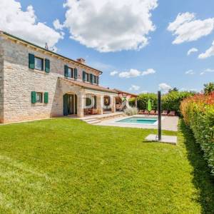 ISTRA, VIŠNJAN - Rustikalna kuća s bazenom