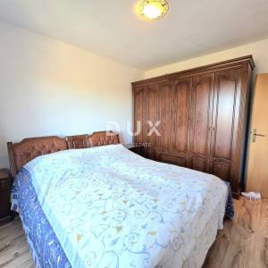ISTRA, VRSAR (okolica) - 2SS+DB stan na traženoj i mirnoj lokaciji s vrtom i privatnim parkingom