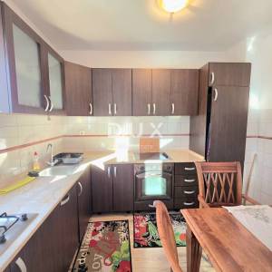 ISTRA, VRSAR (okolica) - 2SS+DB stan na traženoj i mirnoj lokaciji s vrtom i privatnim parkingom