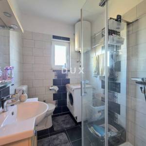 ISTRA, VRSAR (okolica) - 2SS+DB stan na traženoj i mirnoj lokaciji s vrtom i privatnim parkingom