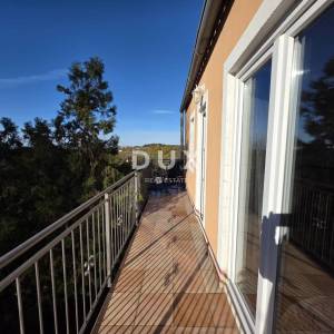 ISTRA, VRSAR (okolica) - 2SS+DB stan na traženoj i mirnoj lokaciji s vrtom i privatnim parkingom