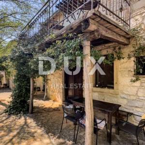 ISTRA, ŽMINJ - Jedinstveno imanje u srcu Istre sa 6 kamenih kuća u uhodanom turističkom najmu