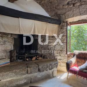 ISTRA, ŽMINJ - Jedinstveno imanje u srcu Istre sa 6 kamenih kuća u uhodanom turističkom najmu