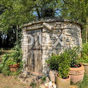 ISTRA, ŽMINJ - Jedinstveno imanje u srcu Istre sa 6 kamenih kuća u uhodanom turističkom najmu