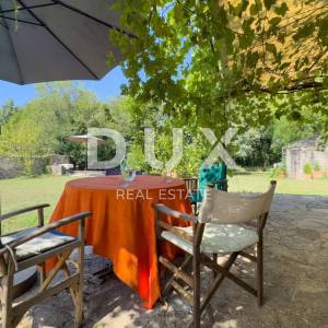 ISTRA, ŽMINJ - Jedinstveno imanje u srcu Istre sa 6 kamenih kuća u uhodanom turističkom najmu