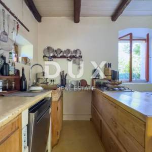 ISTRA, ŽMINJ - Jedinstveno imanje u srcu Istre sa 6 kamenih kuća u uhodanom turističkom najmu