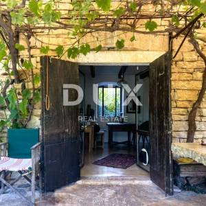 ISTRA, ŽMINJ - Jedinstveno imanje u srcu Istre sa 6 kamenih kuća u uhodanom turističkom najmu