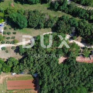 ISTRA, ŽMINJ - Jedinstveno imanje u srcu Istre sa 6 kamenih kuća u uhodanom turističkom najmu