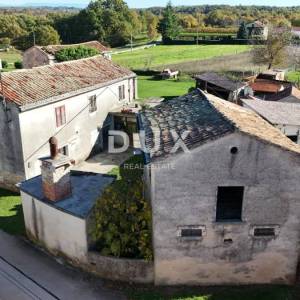 ISTRA, ŽMINJ - Tradicionalna kamena kuća s dvorištem i pomoćnim objektima