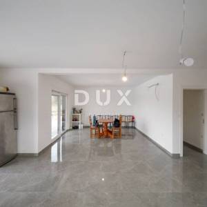 ISTRA,KAŠTEL - Moderna novogradnja s pogledom na more