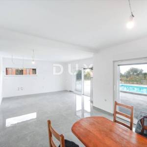 ISTRA,KAŠTEL - Moderna novogradnja s pogledom na more