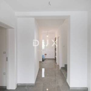 ISTRA,KAŠTEL - Moderna novogradnja s pogledom na more