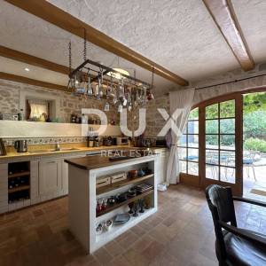 ISTRA,POREČ - Romantično imanje na samo 4 kilometara od mora