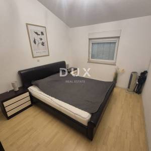 ISTRA,PULA - Prostran i potpuno namješten stan s velikom terasom na odličnoj lokaciji