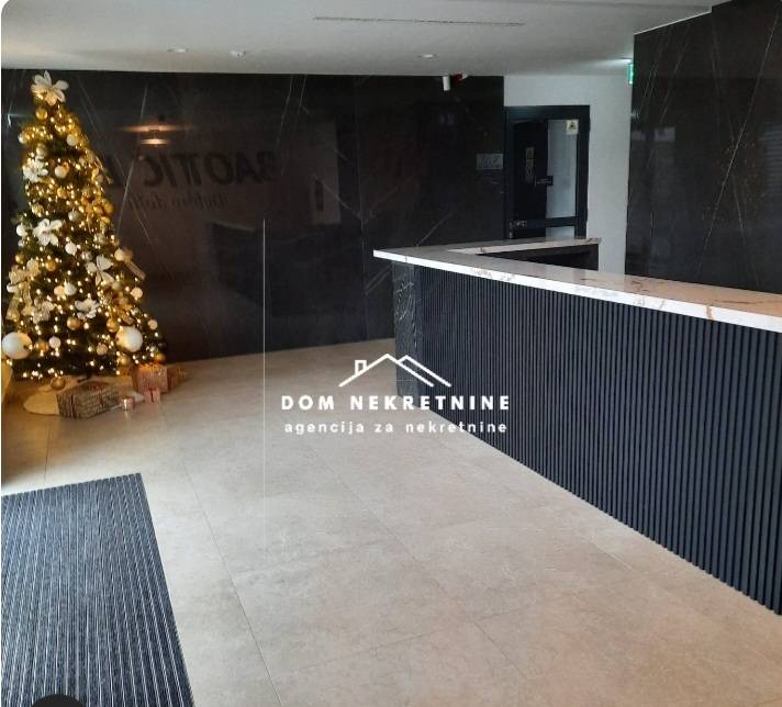 IZNAJMLJUJE SE LUKSUZNI POSLOVNI PROSTOR U ZAGREBU